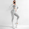 Naadloze vormende yoga-gymset Fitness atletische outfits Lift-the-heup trainingspak tweedelig pak met lange mouwen 195e