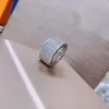 Reflection Legers Vintage beliebte Diamantringe mit Seitensteinen Großhändler Schmuckanpassung Retro fortgeschrittener 18K vergoldeter Ring in europäischer Größe – Marke – Design