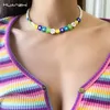 Chokers Huanzhi 2021 Ins Fashion Färgade Blommor Små Daisy Imitation Pearl Weave Beaded Necklace för damer tjejer Sommarfest smycken