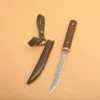 Coltello dritto piccolo di fascia alta VG10 Lama a goccia in acciaio di Damasco Ebano + Manico in testa in acciaio inossidabile Coltelli portachiavi EDC per esterni