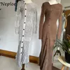 NEPLOE NOWOŚĆ Asymetryczna sukienka Kobiety Chic Przycisk Slim Fit Dzianiny Suknie A-Line Soft Femme Vestidos Jesień Solid Color One-Piece 210423