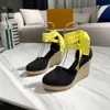 Catwalk Style Luxury Sandals Women Top Quality Designer Heels Womens Fisherman Skor med lådor Storlek 34-42 xx-0376