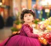 Puffy Flower Girls Dresses 3Dフラワーvネック長袖子供10代のPageantガウン誕生日パーティードレスウェディングクコテールガウン