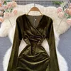 Casual Dresses Vintage Black/Green Velvet Bodycon Dress Spring Autumn V-Neck Long Sleeve High Waist Party Sheath Vestidos Female Fashion
