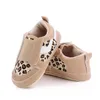 Erste Wanderer geborene Baby Jungen Mädchen weicher Sohle Krippen Schuhe lässig warm warmes Baumwoll Anti-Rutsch-Sneaker atmungsaktiv 0-18m