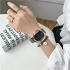 Dekorative Uhren weibliche Luxus 2021 Modeversion der einfachen Temperament lässige Atmosphäre Damen koreanische Hohl