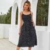 Solid färg polka dot print ruffled bälte spets-up knapp dekoration camisole dress office lady casual streetwear beach 210604