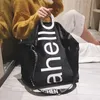Büyük Kapasiteli Alışveriş Çanta Trendi Mektup Tasarım Crossbody Omuz Çantaları Kadınlar için Rahat Kadın Seyahat Büyük Shopper Totes