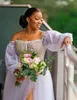 Plus storlek afrikanska bröllopsklänningar av axel långärmad pärlstav kristall aso ebi arabiska sidan split brudklänning vestido de novia