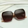 2021 young european fashion designers sunglasses wholesale women mens sunglasse UV400 sunglass men glasses with box