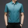 Solid Mens Camisa Verão Manga Curta Casual Camisas Homens Slim Negócios Trabalho Marca Camisas Não Ferro Ferro Formal Chemise Homme 210524