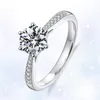 Verstelbare Moissanite Diamond Cluster Ring Women Bruidsbetrokkenheid Wedding Rings Fashion Juster Gift Will en Sandy