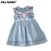 Aile кролик девочек джинсовые платья платье принцессы вышитое без рукавов высокое качество повседневная удобная детская одежда K1 q0716