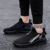 2021 Neueste Mode Bequeme leichte atmungsaktive Schuhe Sneakers Männer rutschfest verschleißfest Ideal zum Laufen gehen und Sport Jogging-Aktivitäten-47