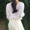 Blusa blanca de punto coreano para mujer, camisas holgadas de gran tamaño para cuello oblicuo, Blusas informales de manga larga para mujer, Blusas 12179 210415
