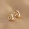 Hoop Huggie Vintage Élégant 14K Plaqué Or Réel Shell Fritillaria Croix Boucles D'oreilles Pour Les Femmes Tempérament Bijoux De Noce Cadeau Ins