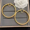 Women Hoop Earrings Designers Gold Earring Fashion Big Circle Simple Jewelry Luxurys Letter V Stud Earring Hoops Whole 22030109136640