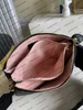 M57783 M57790 COUSSIN PM حقيبة نسائية جلد العجل الأصلي تنقش سلسلة حمل محفظة مخلب حقيبة يد crossbody shoulerbag