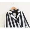 Long Sleeve Lapel Female Coat Black White Striped Small Suit Korean Fashion Autumn Temperament Professional Women's Jacket 210507