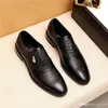 A1 Luxe Merken PU Lederen Mode Mannen Business Jurk Loafers Pointy Black Shoes Oxford Ademend formele Trouwschoenen 45 33