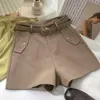 Kimutomo falso bolsillo pantalones cortos casuales mujeres primavera verano coreano retro cintura alta delgado sólido pantalones cortos de pierna ancha con cinturón elegante 210521