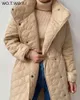 WOTWOY Inverno Argyle Parka imbottito in cotone Donna Piumini lunghi oversize a vita larga Cappotto addensato femminile Giacca a vento Piumino 211216