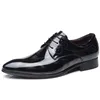 Top 2022 Leren Herenschoenen Britse Afdrukken Marine Bule Black Brow Oxfords Plat Kantoor Feest Bruiloft Ronde Neus Mode Outdoor GAI