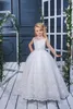 PRUNCESS Krótki Rękaw Kwiat Dziewczyny Sukienki Długość Herbaty Załoga Neck Linia Back Cover Bow First Communion Pageant Suknie