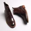 Sonbahar ve kış lüks erkek ayak bileği botları gerçek deri moda gelinlik ofis sivri uçlu dantel ayakkabı yetişkin erkek botlar