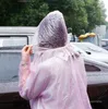 6000pcs / parti engångspea raincoat vuxen en gång akut vattentät huva poncho rese camping måste regna kappa utomhus regnkläder zc246