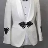 White Floral Jacquard Men Suits for Wedding 2 Piece Slim fit Groom Tuxedo with Black Pants Man Fashion Costume Male Set Jacket X0909