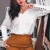 Frauen Büro Dame Zurück Taste Bluse Langarm Sexy V-ausschnitt Solide Elegante Casual Hemd Herbst Neue Mode Frauen Tops 210412