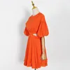 Женские платье фонарь рукава повязки винтажные сексуальные платья нерегулярные пустоты лето короткие моды 210513
