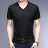 YMWMHU 100% bawełniane koszulki Mężczyźni z krótkim rękawem V-Neck Summer Tops Casual Slim Fit T Shirt Moda Tee Homme Odzież 210714