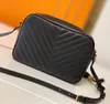 Famous High Quality Bags Women Handbags Calfskin Real Leather Zipper Purse Chevron Designer Tassel Messenger Soft Camera Bag2734