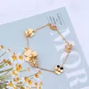 Bracelet à fleurs dorées pour femmes, trèfle de luxe, de styliste, bijoux en cristal pour fête de mariage, Charm7593668