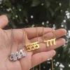 Collares de números iniciales de oro personalizados para mujeres chicas delicadas de la cadena de acero inoxidable de la cadena Chócola 111 222 333 444 555 666 777 888 999