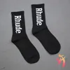 Rhude Basit Mektup Yüksek Kaliteli Pamuklu Avrupa Amerikan Sokak Trend Çoraplar Erkek ve Kadın Çeşitli Çorap Moda Tasarımcısı In-Tuber2yz