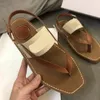 2021 C Designer Женщины пляжные сандалии вышиваемая платформа обувь Flip Flops Loafers Summer Flats Shoes Ladies Sandals Slapper