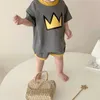 Baby boys and girls cute crown outfits 0-2 years infants cotton soft 2pcs sets short sleeve Tee shorts clothes set 210708