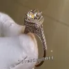 Luksusowy pierścionek z diamentem 8CT 14K biały złoto biżuteria Moissanite Court zaręczyny Pierścienie dla kobiet Party Bridal Accessory 81561581321