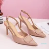 Ventes chaudes-Top Qualité femmes chaussures Talons Hauts Sandales Couleur Nude Pointu Sandale Mode Banquet Styliste Chaussure Dames Robe Chaussures Clouté Leat