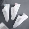 2021 novas mulheres moda sneakers estudante de alta qualidade designer de luxo selvagem confortável sapatos esportivos mulheres ao ar livre funcionando tênis