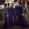 Marineblauw lange mouwen bruidsmeisje jurk vintage kant met peplum lente zomer meid van eer gown bruiloft gasten op maat gemaakte plus size beschikbaar