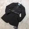 Trench-Coats pour femmes Designer Femmes Vestes Mode Long Solide Survêtement Dames Veste D'hiver Manteau Manches avec Ceinture Angleterre Style H76V