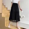 Kobiety szyfonowe koronkowe plisowane spódnice białe czarne eleganckie spódnicę A Koreańską modę Preppy styl vintage high talia Patchwork Solid 210619