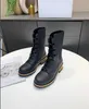 2021 Luxurys 디자이너 여성 장화 영국 스타일 방수 웰리 고무 물 비가 신발 발목 부트 부츠 35-40