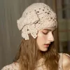 Retro Winter Custom Slouchy Beanie Crochet Hook Hat Wholale Cap Custome Ręcznie Dzianiny Dopasowane Czapki Boże Narodzenie Prezent Chemo Kapelusz