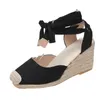 Sandaler Kvinnors 2023 Summer Style Ladies Ankle Strap Wedge Platform High Heel Casual Shoes Stor storlek 35-43