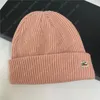 Beanie Designer Skull Caps Men Women Luxurys Designers Knitted Hats Mens Womens Fashion Beanies Crocodile Alligator High Qualtiy